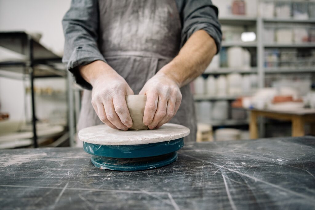 how to make a pottery wheel at home easy