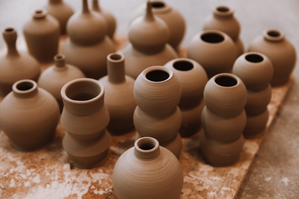 Comparing Pottery Wheel Prices: Finding the Best Value for Your Investment